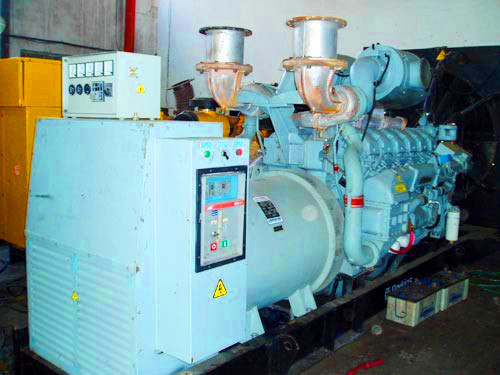 江北租賃370kw發(fā)電機(jī)價(jià)位、連桿的作用是連接活塞和曲軸