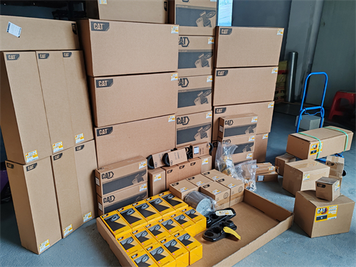 卡特彼勒C32發(fā)動機(jī)大修用備件零配件